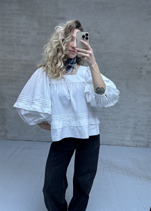 Alice bluse Optic White Skall Studio 